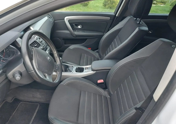Renault Laguna cena 29800 przebieg: 132154, rok produkcji 2012 z Drezdenko małe 466